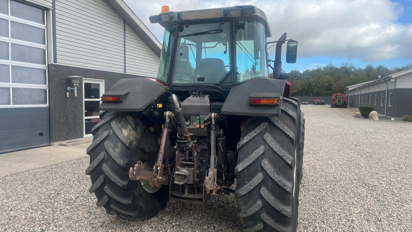 Traktor типа Massey Ferguson 8120 DYNA 4 Med frontlift, Gebrauchtmaschine в Lintrup (Фотография 16)