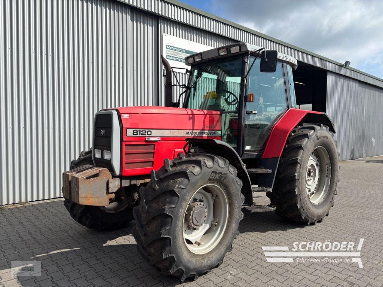 Traktor typu Massey Ferguson 8120, Gebrauchtmaschine w Schwarmstedt (Zdjęcie 1)