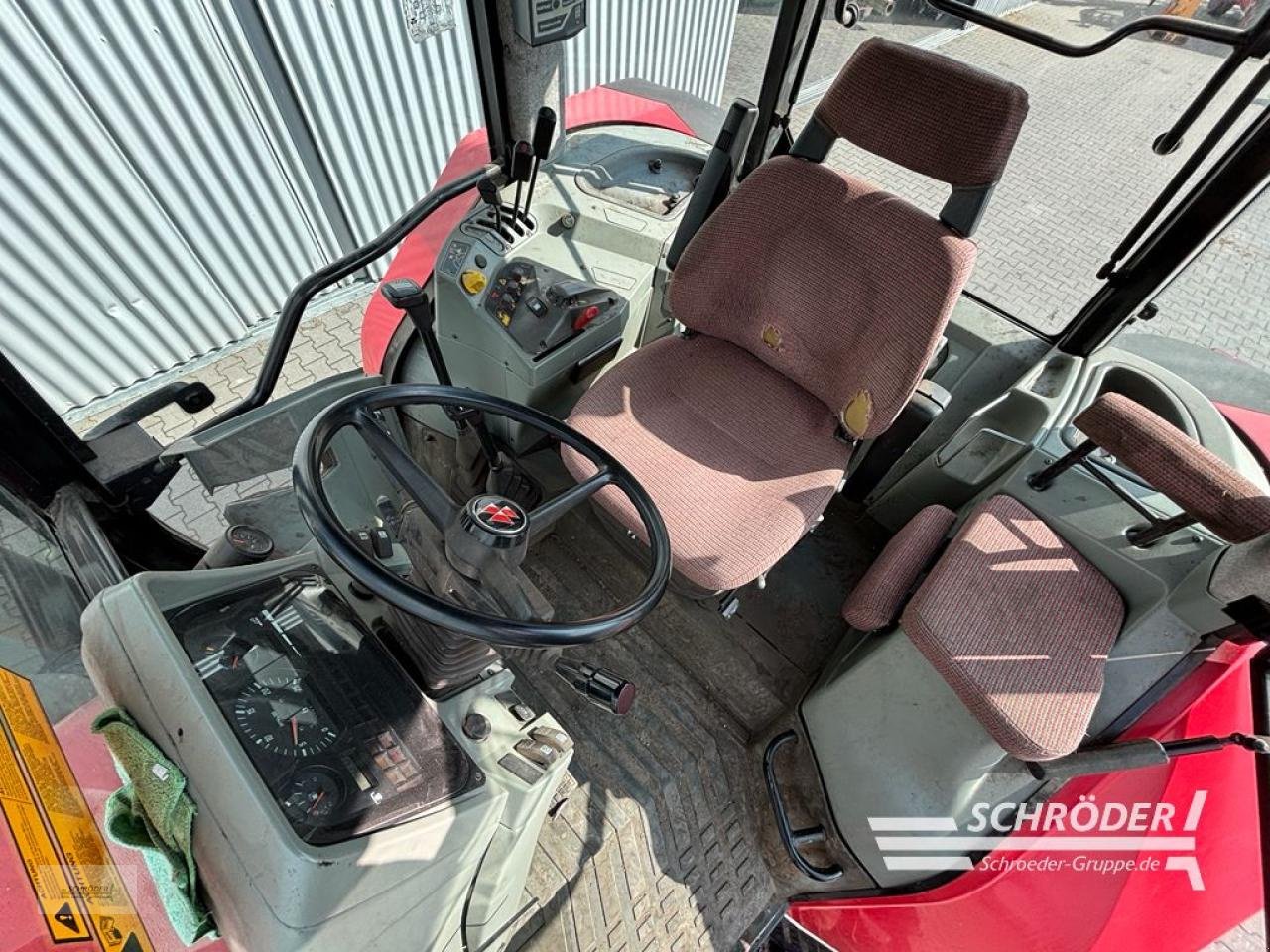 Traktor typu Massey Ferguson 8120, Gebrauchtmaschine w Schwarmstedt (Zdjęcie 5)