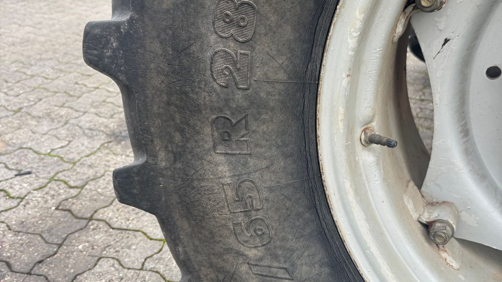 Traktor of the type Massey Ferguson 8130, Gebrauchtmaschine in Ringe (Picture 8)