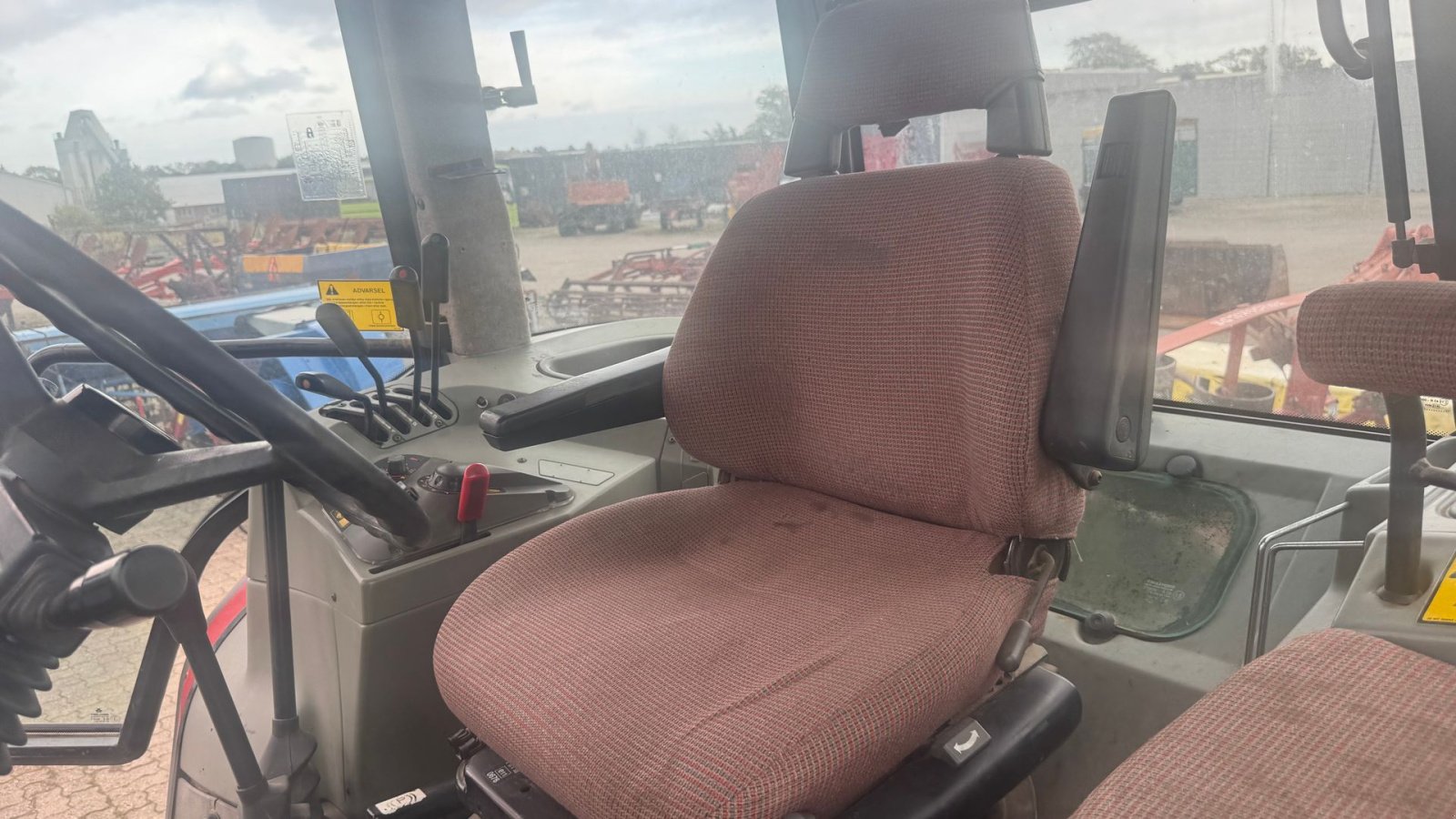 Traktor of the type Massey Ferguson 8130, Gebrauchtmaschine in Ringe (Picture 21)