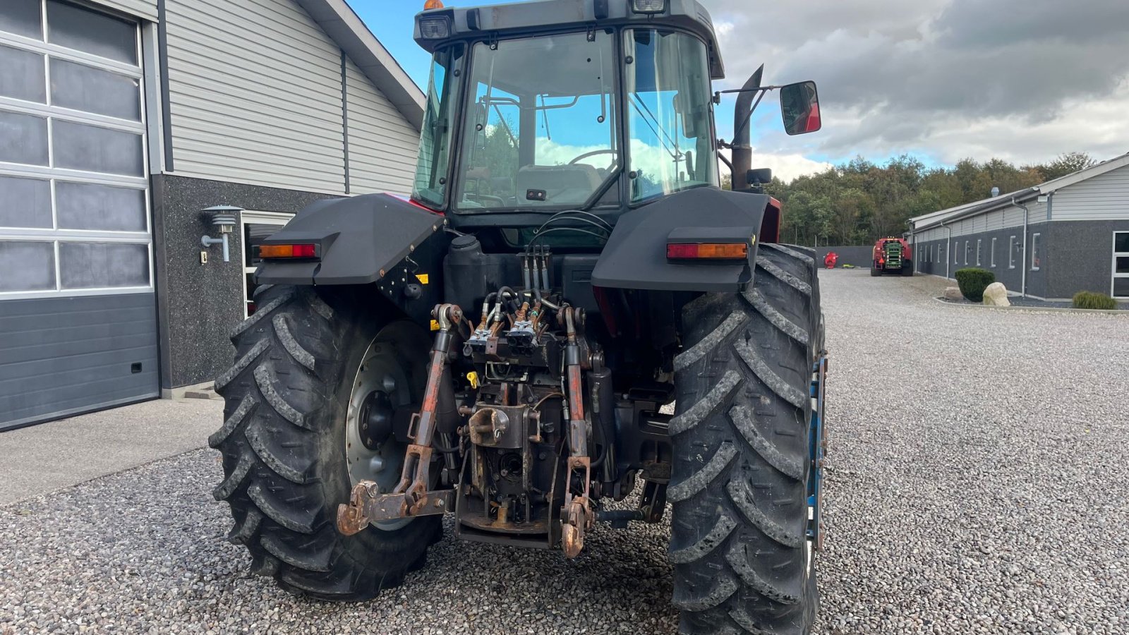 Traktor του τύπου Massey Ferguson 8140 Dyna Shift, Gebrauchtmaschine σε Lintrup (Φωτογραφία 15)