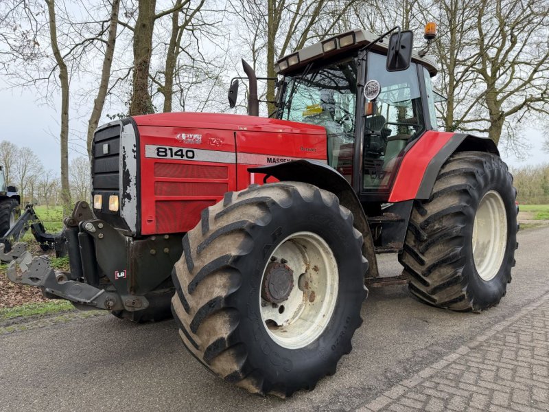 Traktor типа Massey Ferguson 8140 Dynashift, Gebrauchtmaschine в Rossum (Фотография 1)