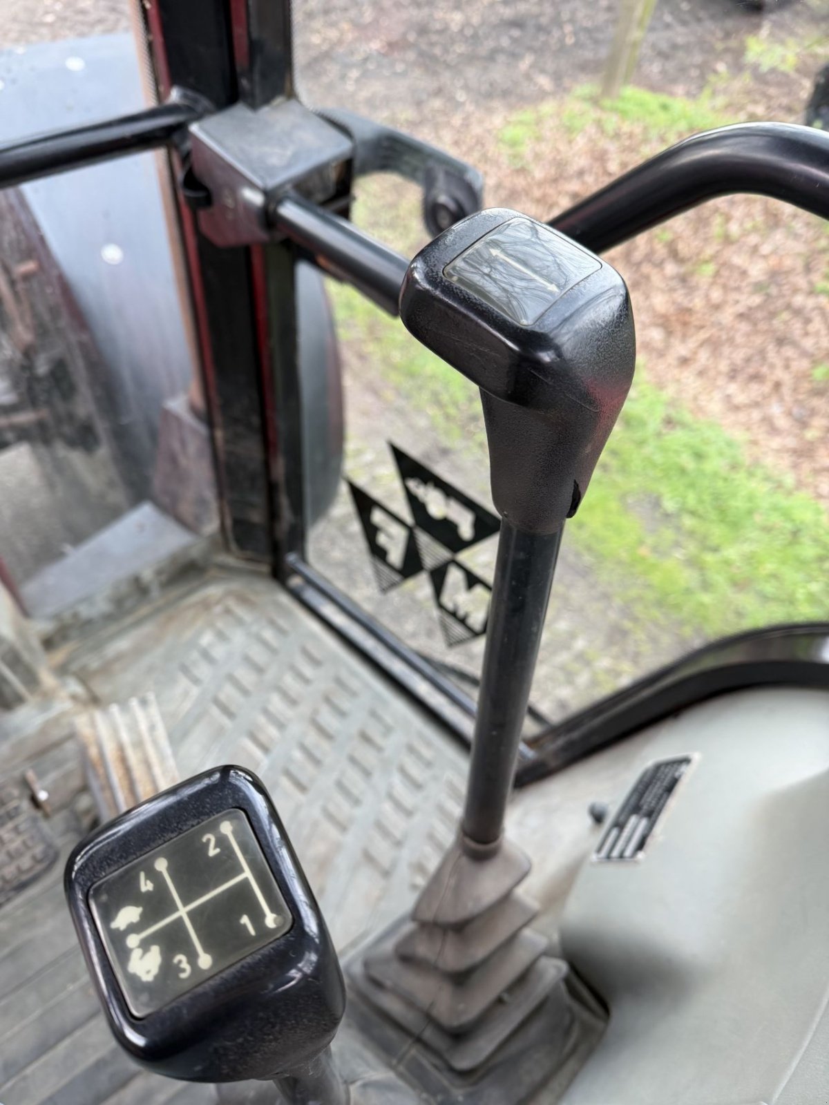 Traktor typu Massey Ferguson 8140 Dynashift, Gebrauchtmaschine w Rossum (Zdjęcie 9)