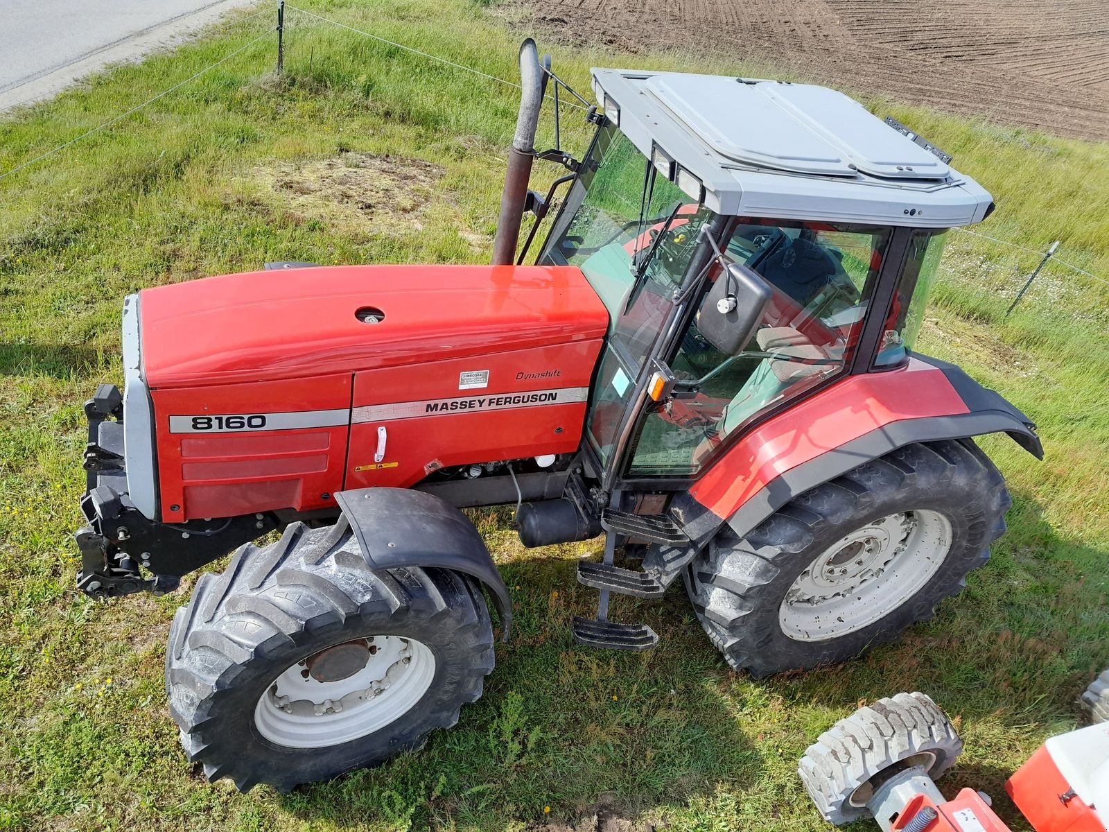 Traktor del tipo Massey Ferguson 8140, Gebrauchtmaschine In Schwalmstadt (Immagine 1)