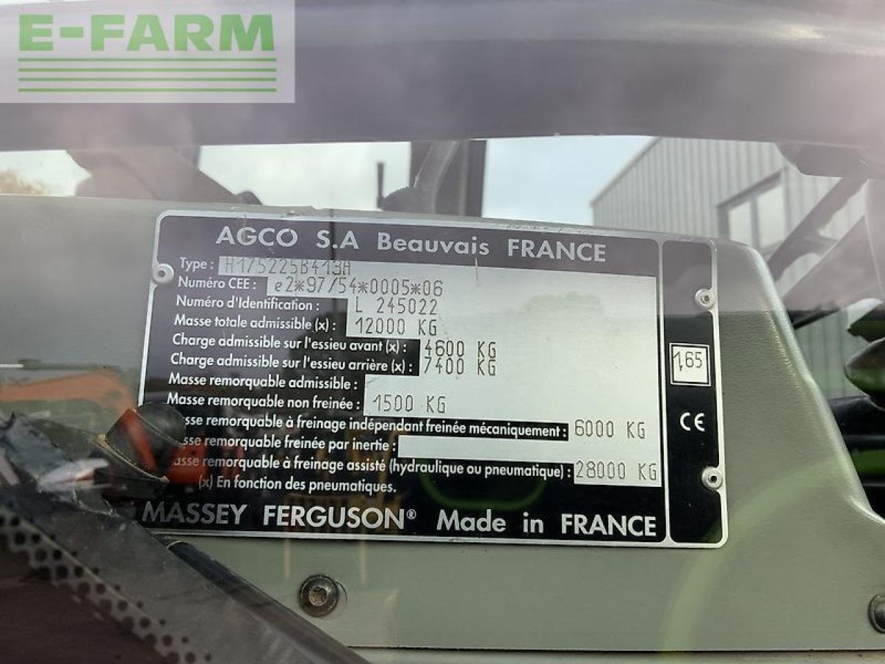 Traktor типа Massey Ferguson 8220 xtra power control tractor (st24304) Xtra, Gebrauchtmaschine в SHAFTESBURY (Фотография 16)