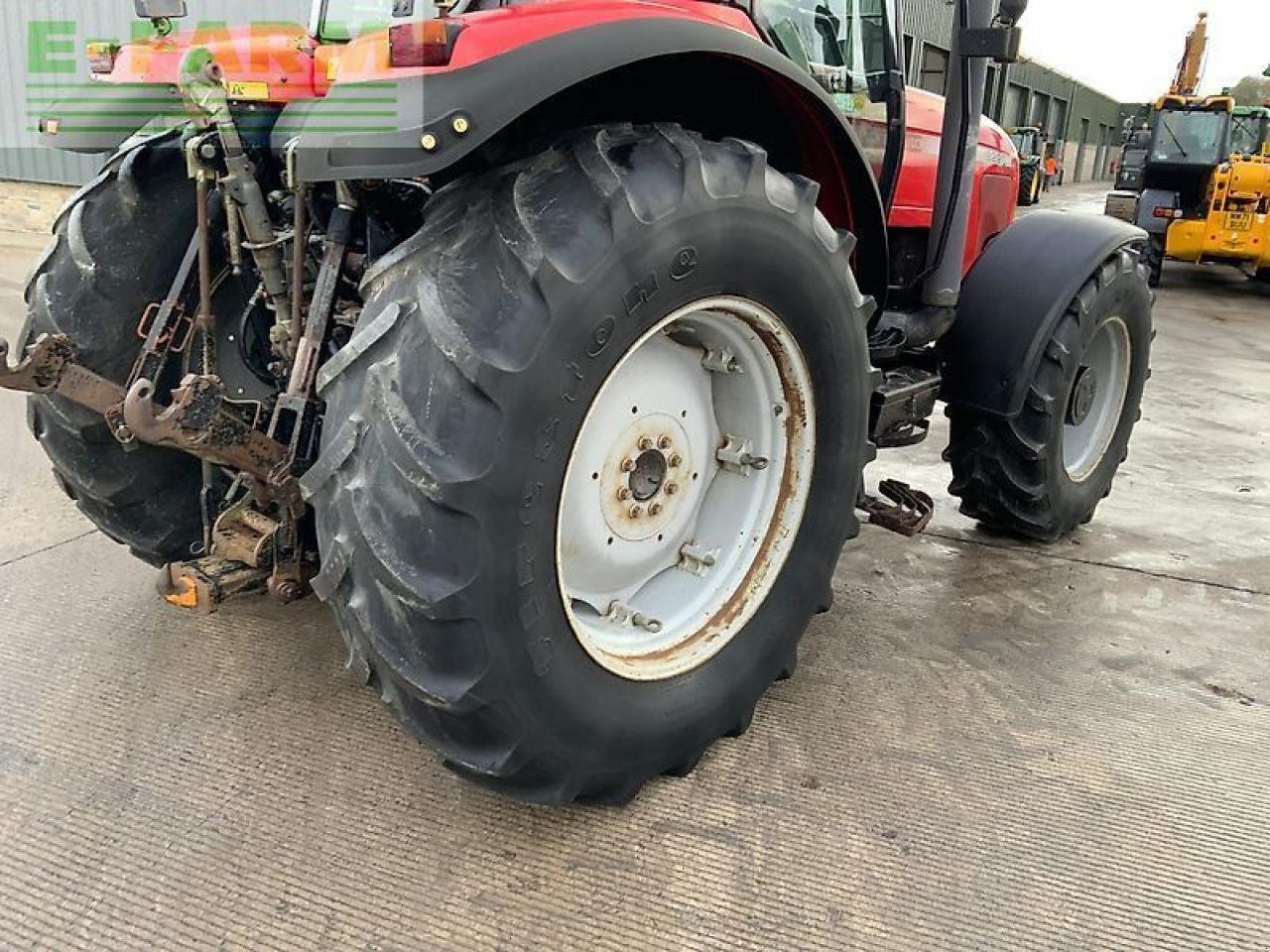 Traktor of the type Massey Ferguson 8220 xtra power control tractor (st24304) Xtra, Gebrauchtmaschine in SHAFTESBURY (Picture 10)