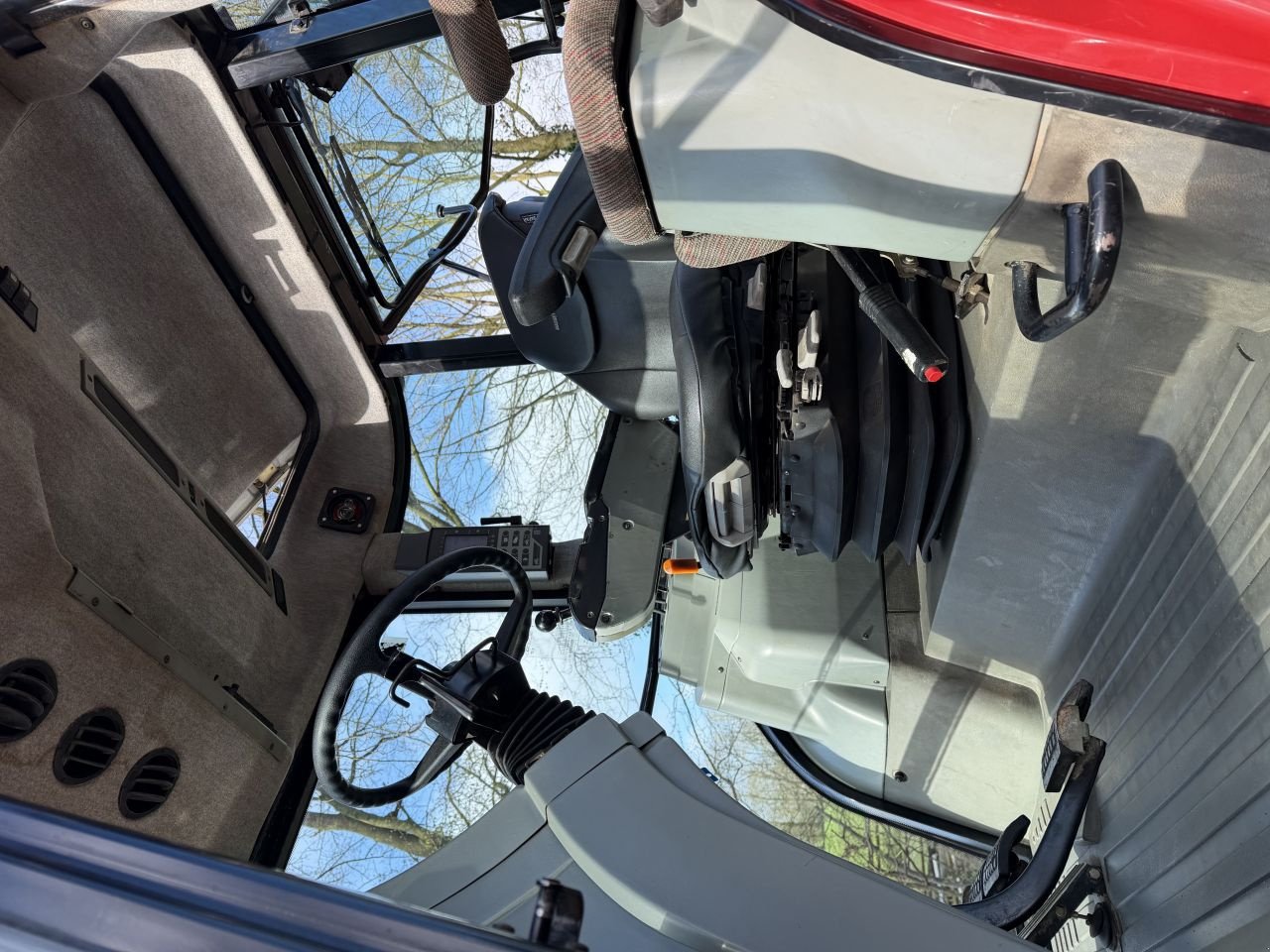 Traktor of the type Massey Ferguson 8220, Gebrauchtmaschine in Rossum (Picture 9)