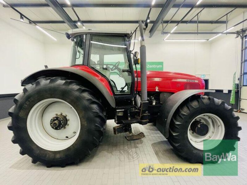 Traktor типа Massey Ferguson 8250 DYNA4 XTRA, Gebrauchtmaschine в Manching (Фотография 25)