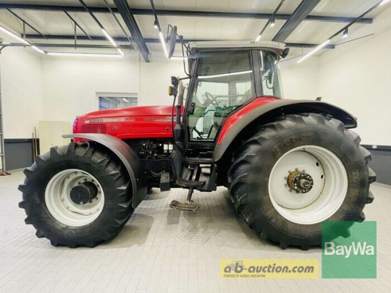 Traktor типа Massey Ferguson 8250 DYNA4 XTRA, Gebrauchtmaschine в Manching (Фотография 17)