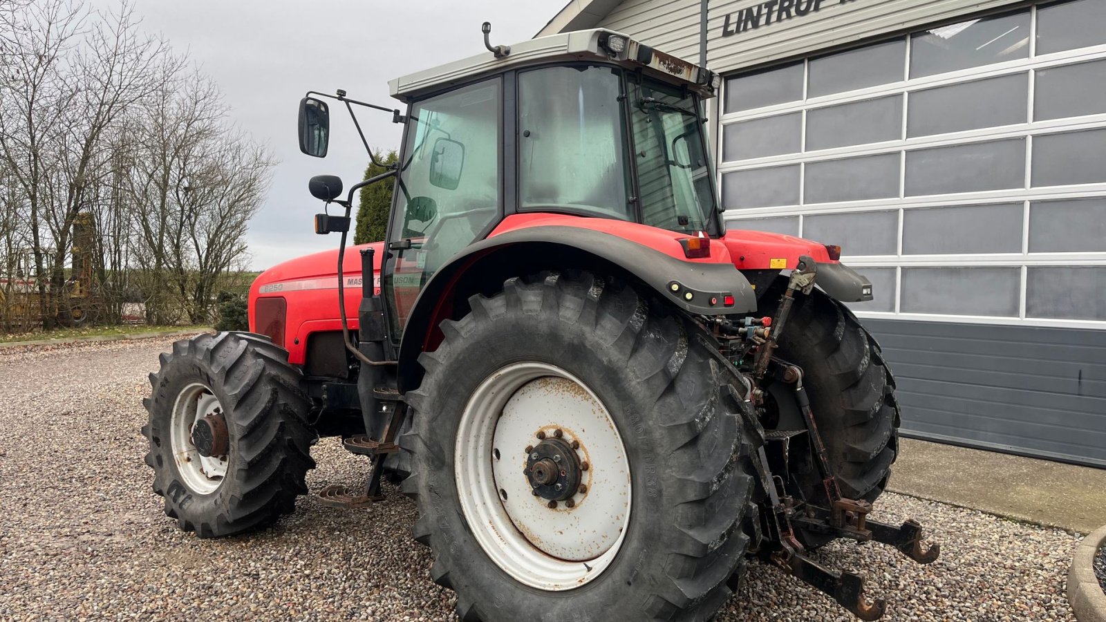 Traktor typu Massey Ferguson 8250 Powercontrol, Gebrauchtmaschine v Lintrup (Obrázek 3)