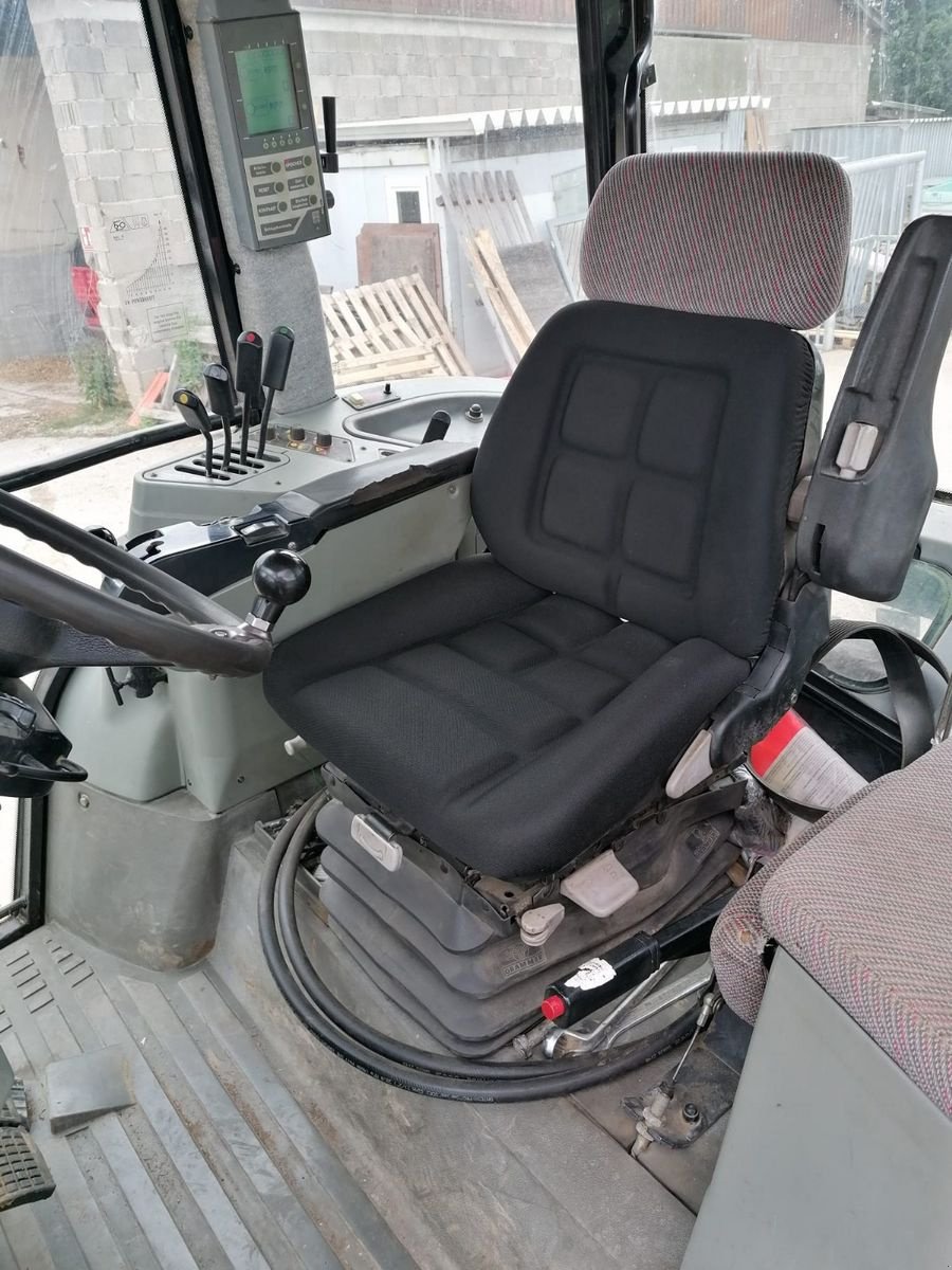 Traktor типа Massey Ferguson 8280-4, Gebrauchtmaschine в Burgkirchen (Фотография 11)