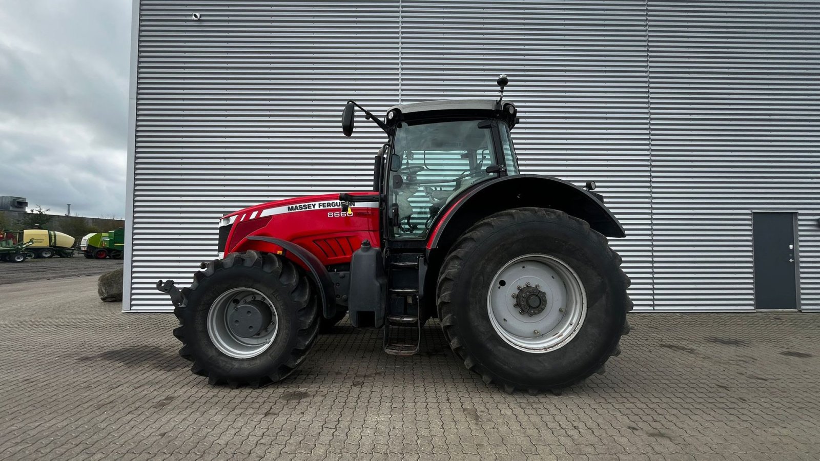Traktor типа Massey Ferguson 8660 Dyna-V, Gebrauchtmaschine в Horsens (Фотография 2)