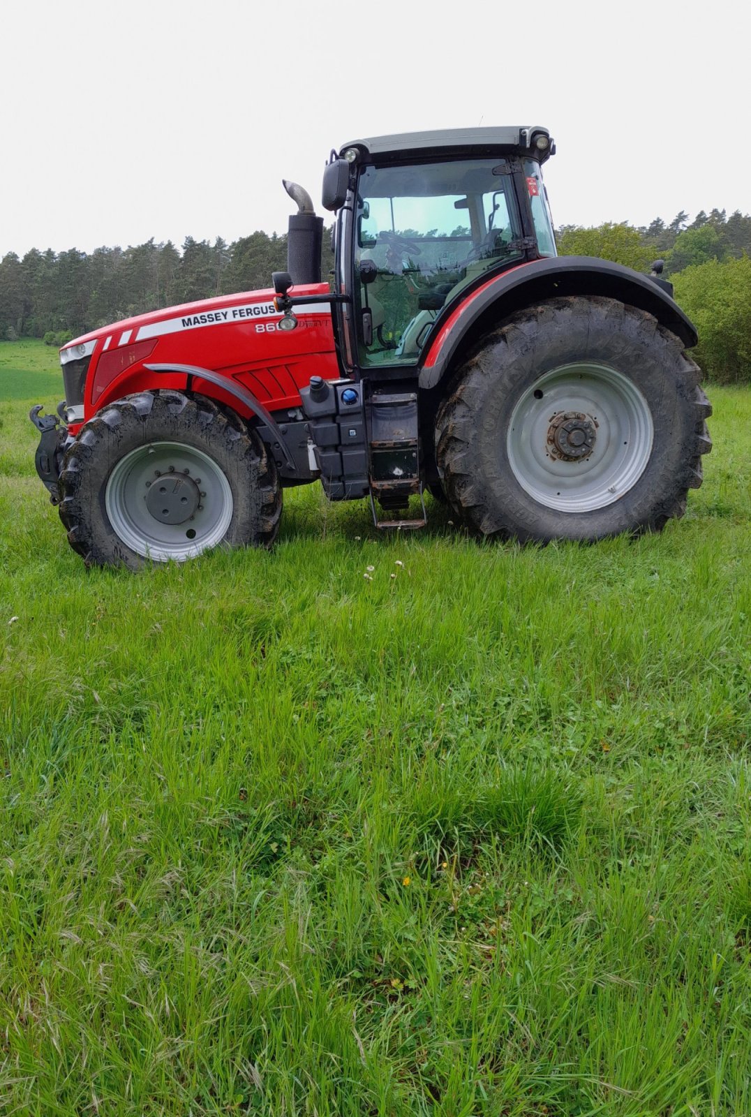 Traktor of the type Massey Ferguson 8660, Gebrauchtmaschine in Kasendorf (Picture 2)