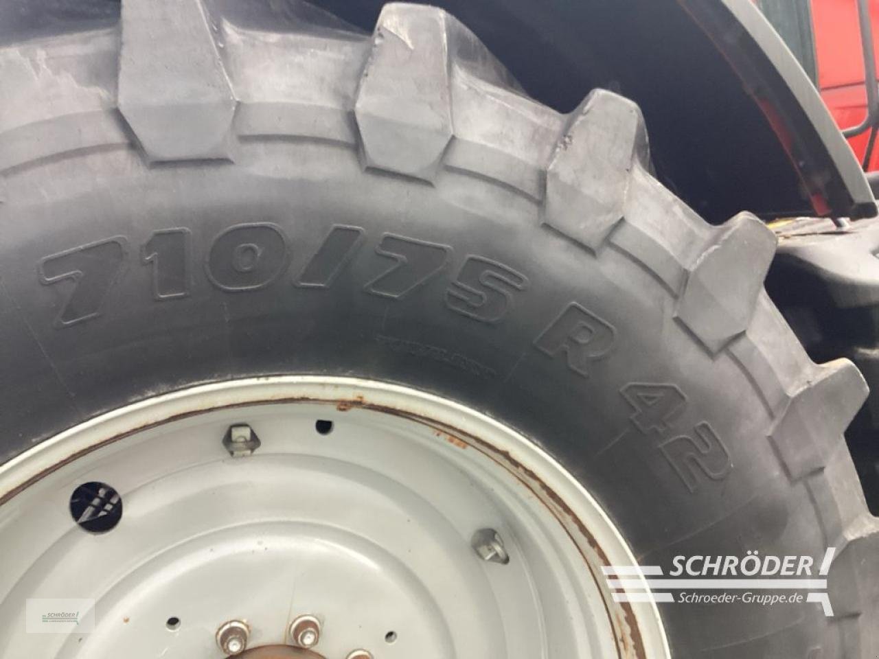 Traktor типа Massey Ferguson 8670 DYNA-VT EXCELLENCE, Gebrauchtmaschine в Norden (Фотография 24)