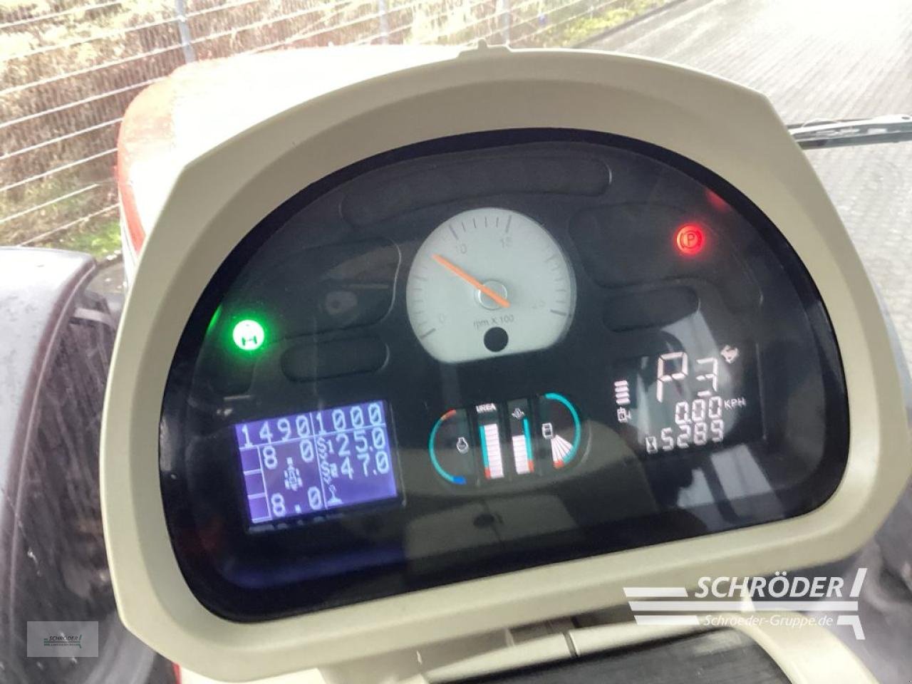 Traktor типа Massey Ferguson 8670 DYNA-VT EXCELLENCE, Gebrauchtmaschine в Norden (Фотография 26)