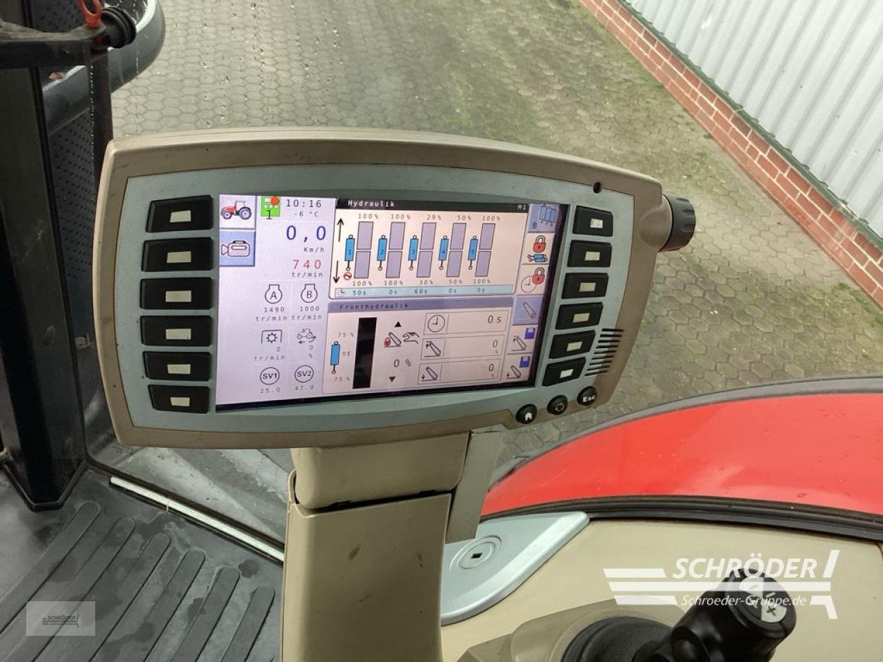 Traktor типа Massey Ferguson 8670 DYNA-VT EXCELLENCE, Gebrauchtmaschine в Norden (Фотография 27)