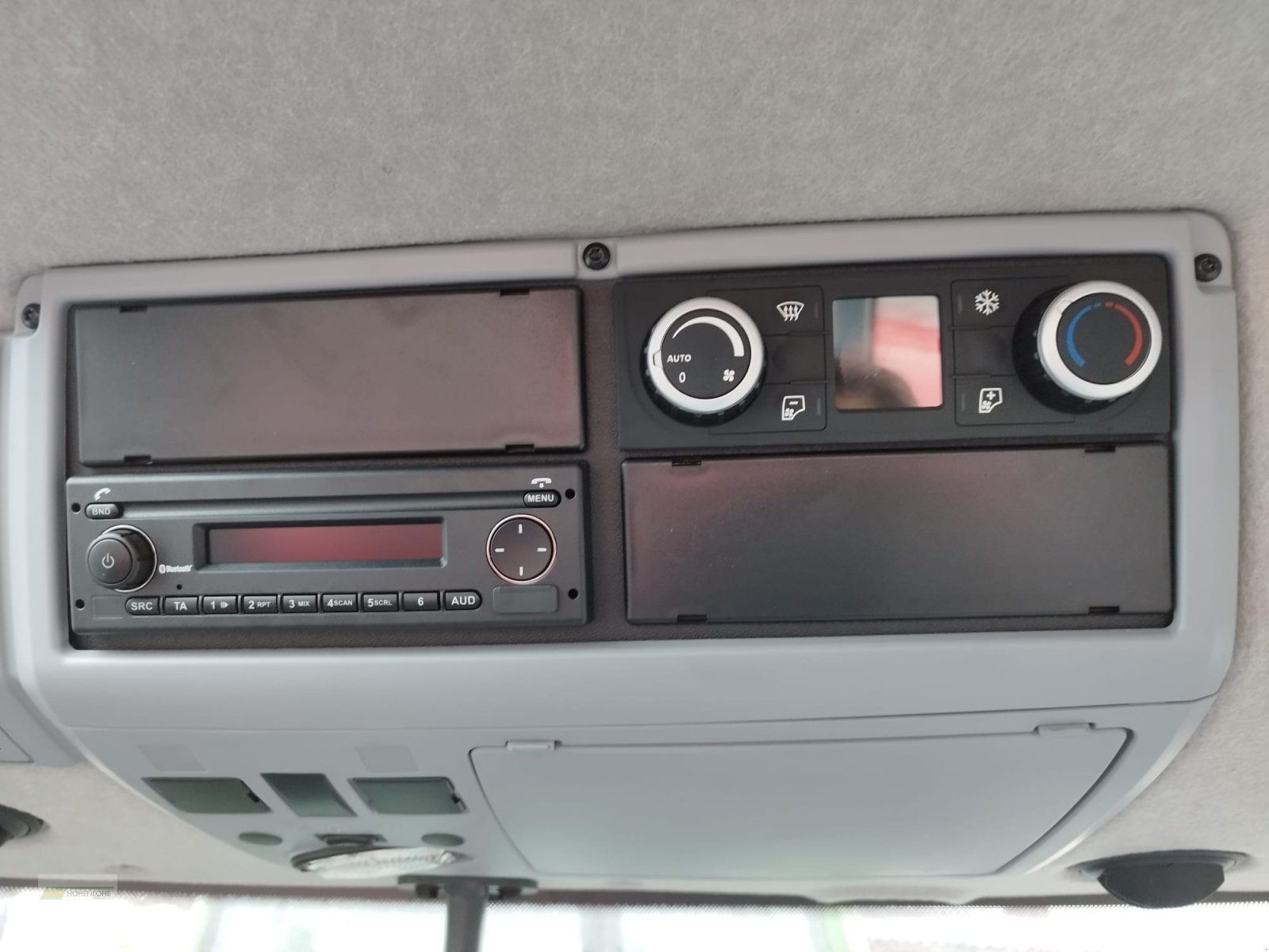 Traktor от тип Massey Ferguson 8670 DYNA VT, Gebrauchtmaschine в Waldenburg (Снимка 6)