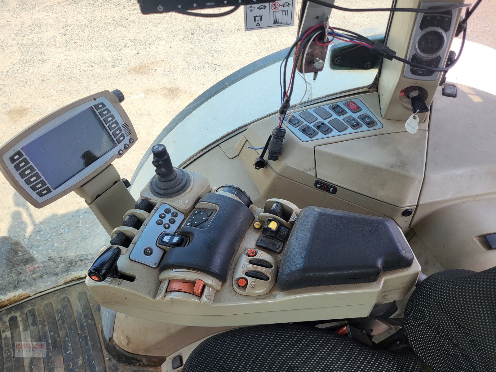 Traktor typu Massey Ferguson 8680 Dyna VT, Gebrauchtmaschine v Kirkel-Altstadt (Obrázek 13)