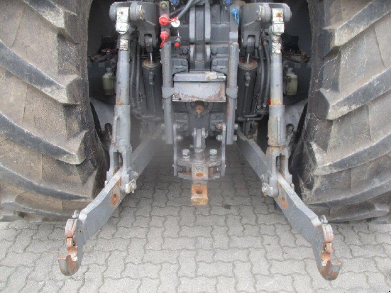Traktor of the type Massey Ferguson 8690 DVT, Gebrauchtmaschine in Holle- Grasdorf (Picture 18)