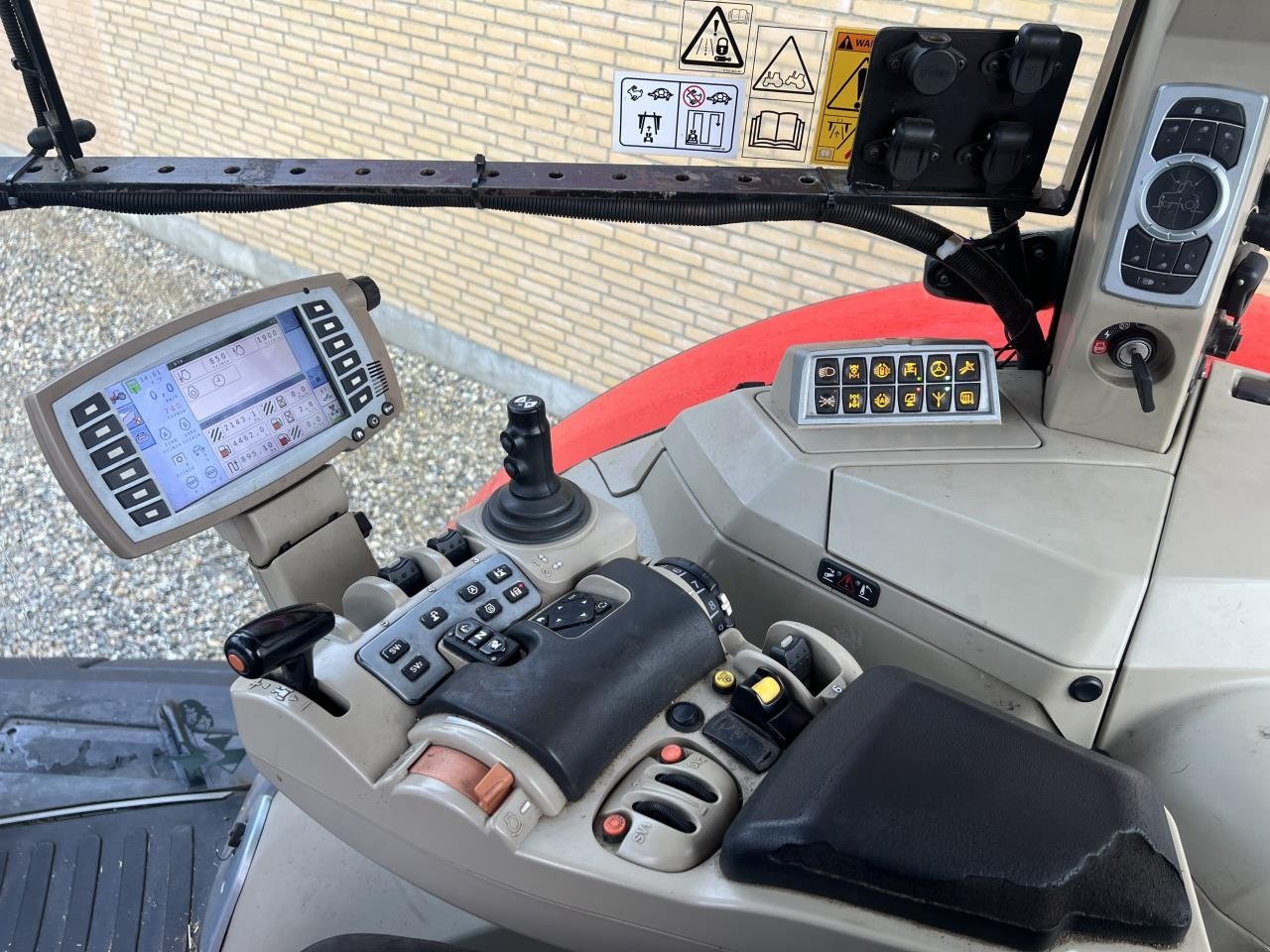 Traktor del tipo Massey Ferguson 8690 DYNA VT, Gebrauchtmaschine en Viborg (Imagen 4)