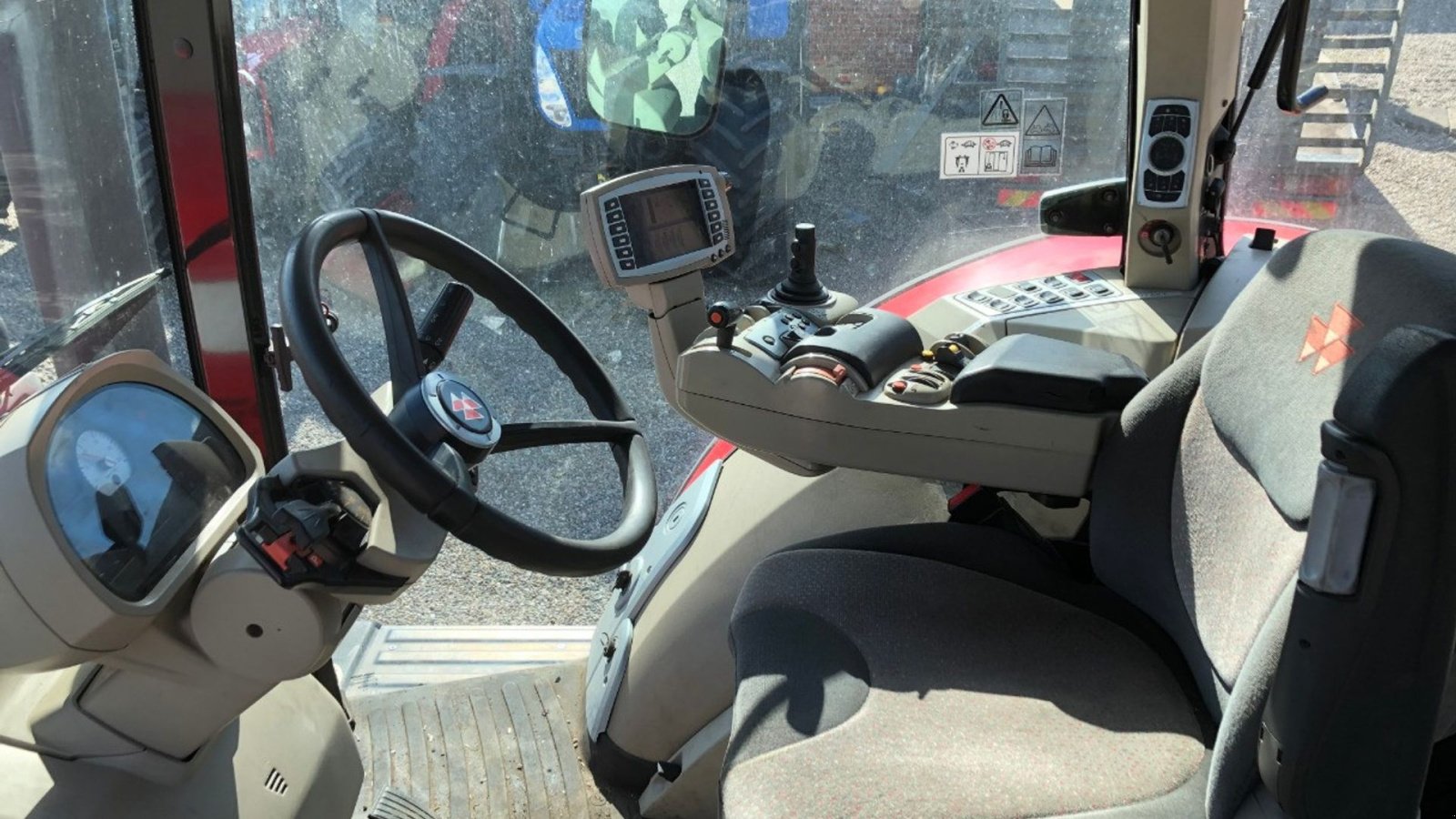 Traktor типа Massey Ferguson 8690 Dyna VT, Gebrauchtmaschine в Nørager (Фотография 6)