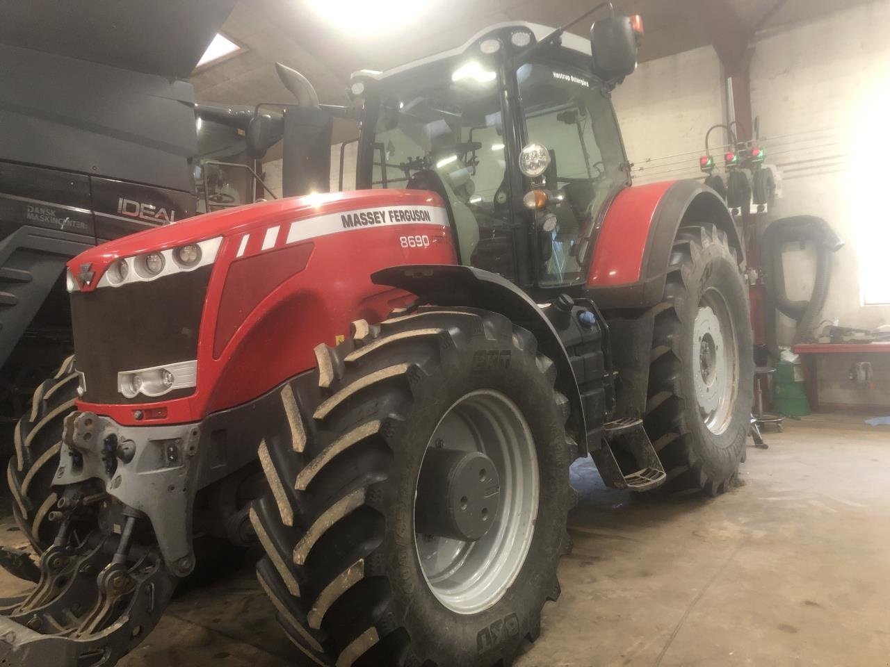 Traktor del tipo Massey Ferguson 8690., Gebrauchtmaschine In Videbæk (Immagine 1)
