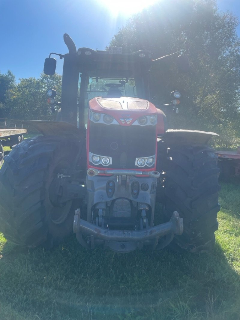 Traktor Türe ait Massey Ferguson 8690, Gebrauchtmaschine içinde Plau am See / OT Klebe (resim 4)