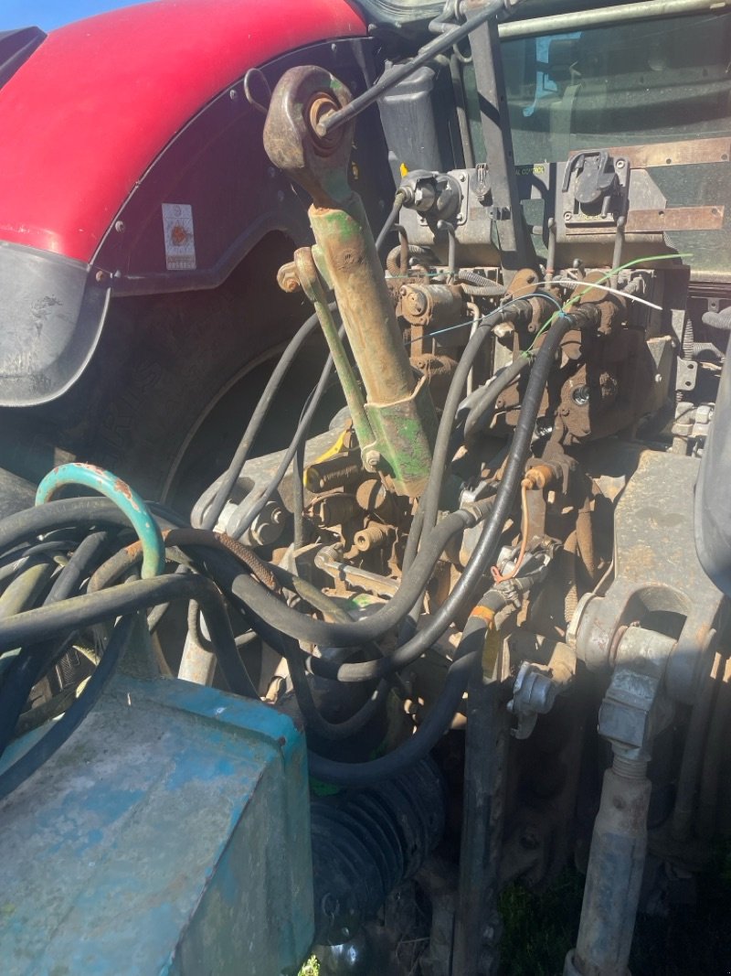 Traktor Türe ait Massey Ferguson 8690, Gebrauchtmaschine içinde Plau am See / OT Klebe (resim 8)