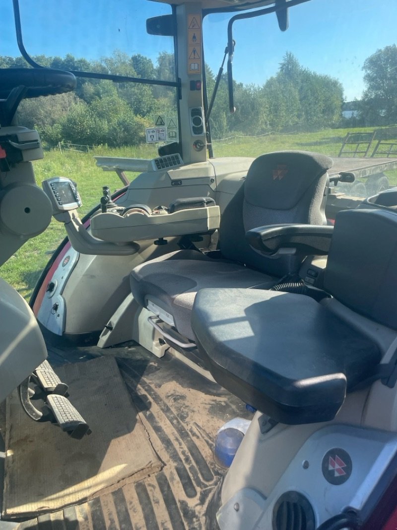 Traktor Türe ait Massey Ferguson 8690, Gebrauchtmaschine içinde Plau am See / OT Klebe (resim 9)