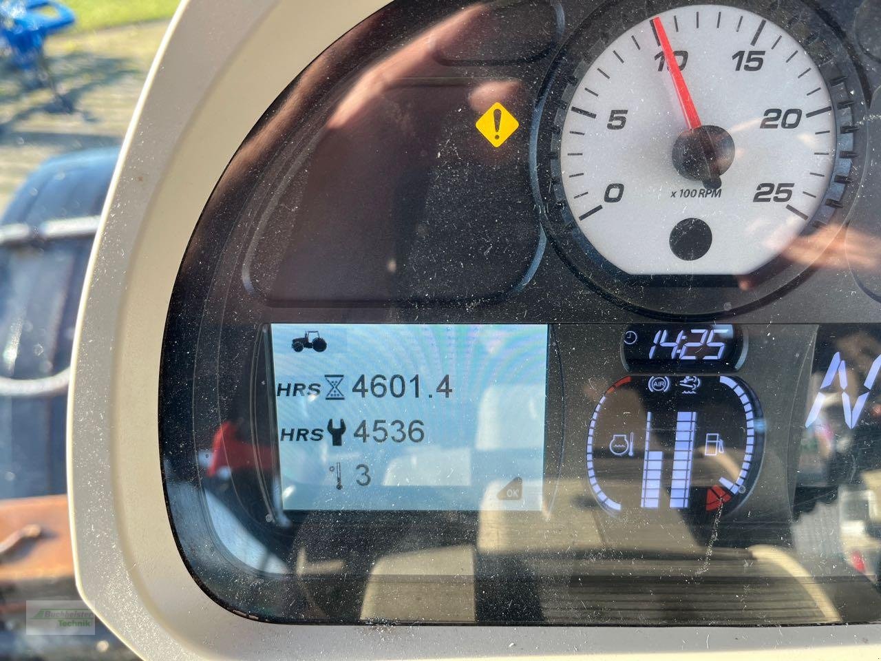 Traktor del tipo Massey Ferguson 8727 Dyna-VT, Gebrauchtmaschine In Coppenbruegge (Immagine 4)