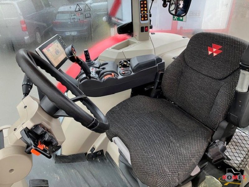 Traktor Türe ait Massey Ferguson 8727 S DV EX, Gebrauchtmaschine içinde Gennes sur glaize (resim 5)