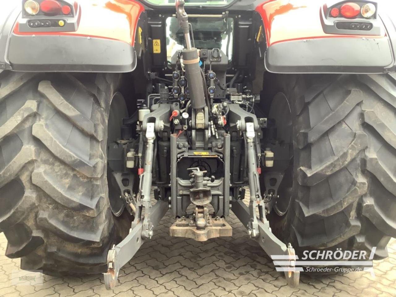 Traktor Türe ait Massey Ferguson 8727 S DYNA-VT EXCLUSIVE, Gebrauchtmaschine içinde Völkersen (resim 7)