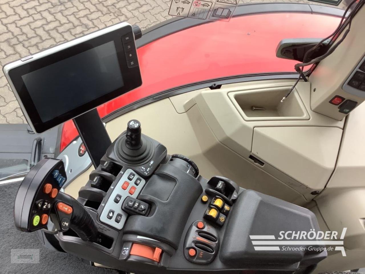 Traktor Türe ait Massey Ferguson 8727 S DYNA-VT EXCLUSIVE, Gebrauchtmaschine içinde Völkersen (resim 9)