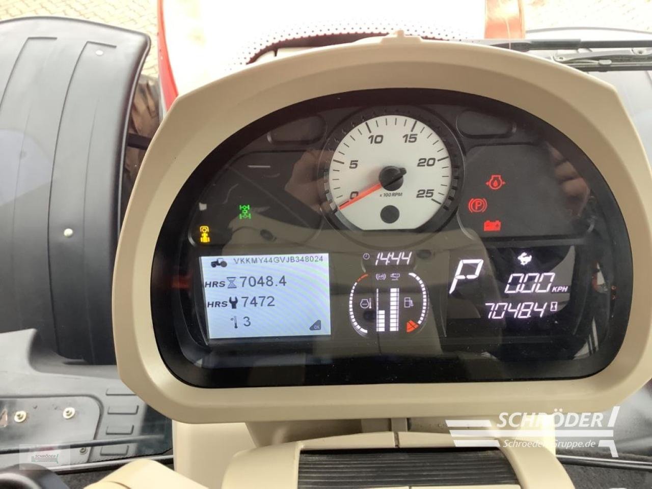 Traktor Türe ait Massey Ferguson 8727 S DYNA-VT EXCLUSIVE, Gebrauchtmaschine içinde Völkersen (resim 12)