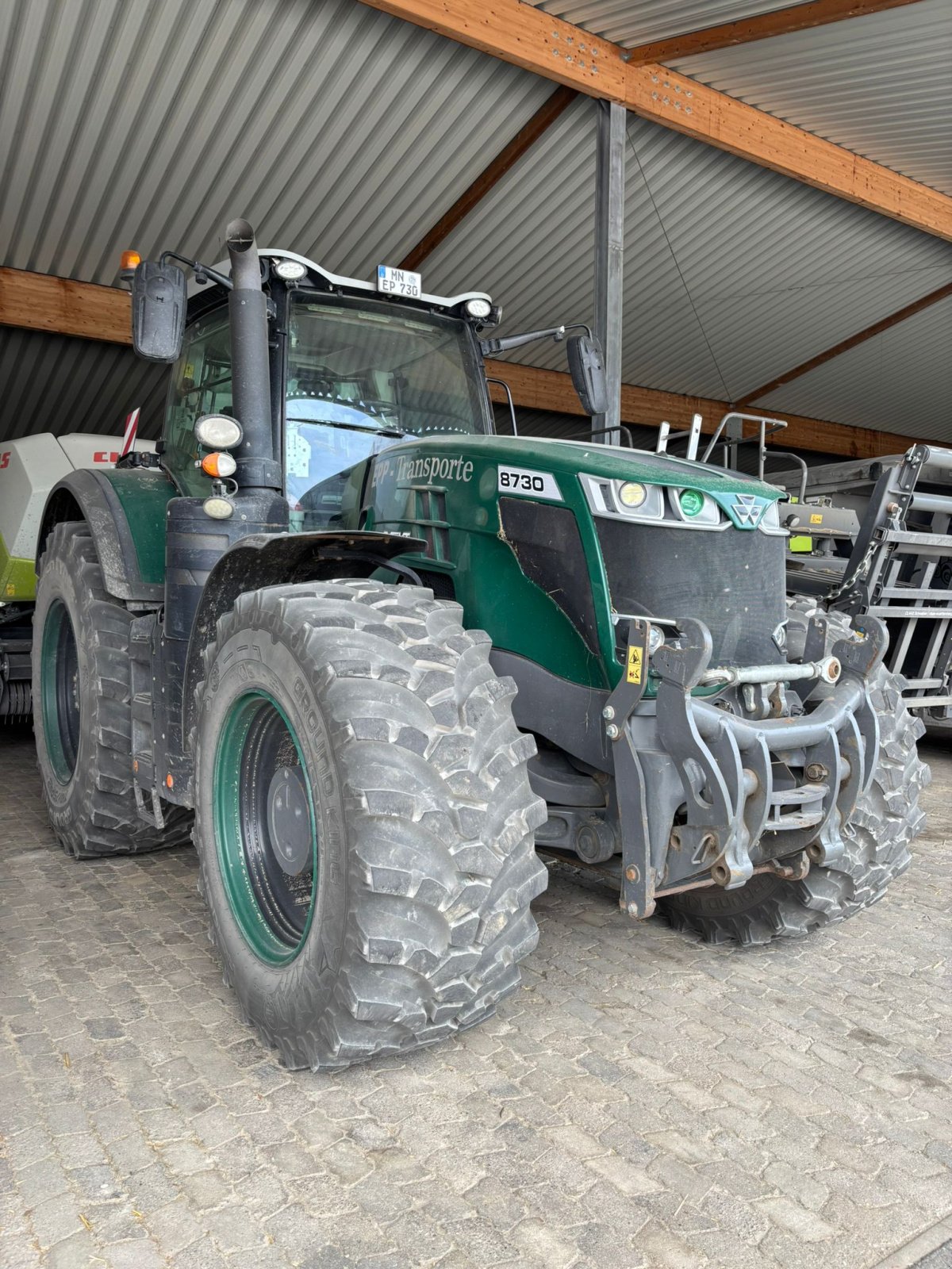 Traktor of the type Massey Ferguson 8730 Dyna VT, Gebrauchtmaschine in Wiedergeltingen (Picture 3)