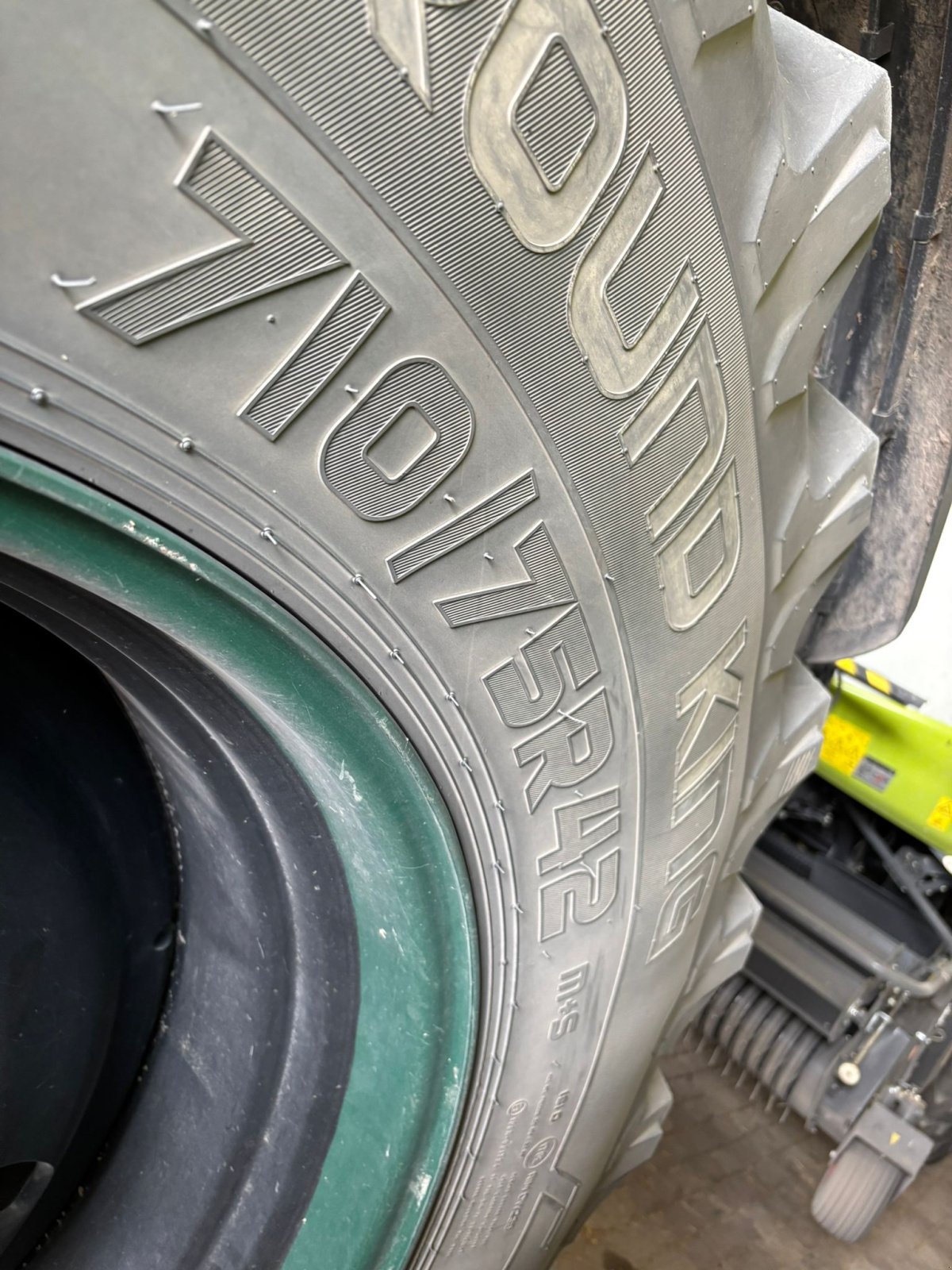 Traktor of the type Massey Ferguson 8730 Dyna VT, Gebrauchtmaschine in Wiedergeltingen (Picture 7)