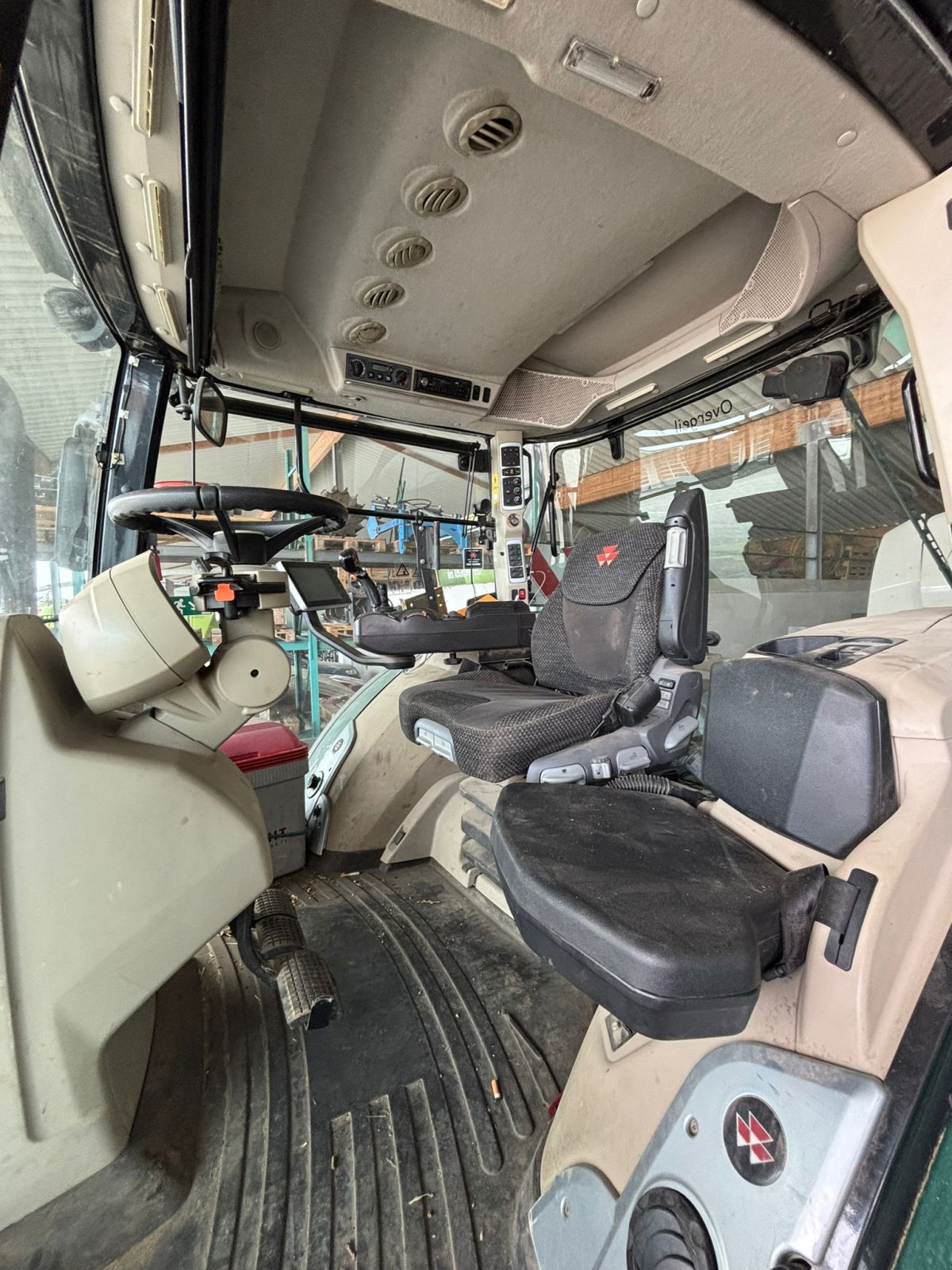 Traktor of the type Massey Ferguson 8730 Dyna VT, Gebrauchtmaschine in Wiedergeltingen (Picture 8)