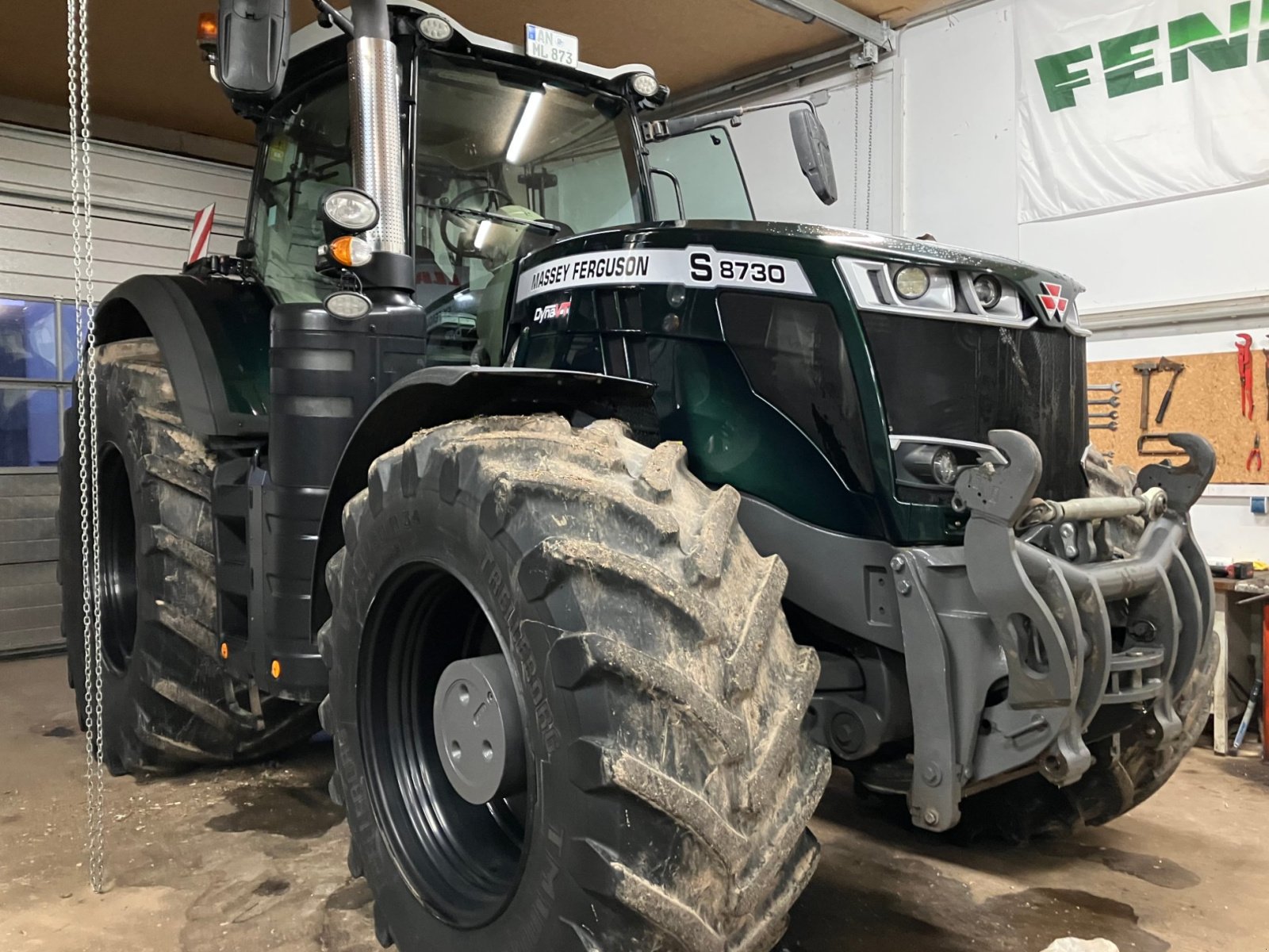 Traktor typu Massey Ferguson 8730 Dyna VT, Gebrauchtmaschine v Neuendettelsau (Obrázek 1)