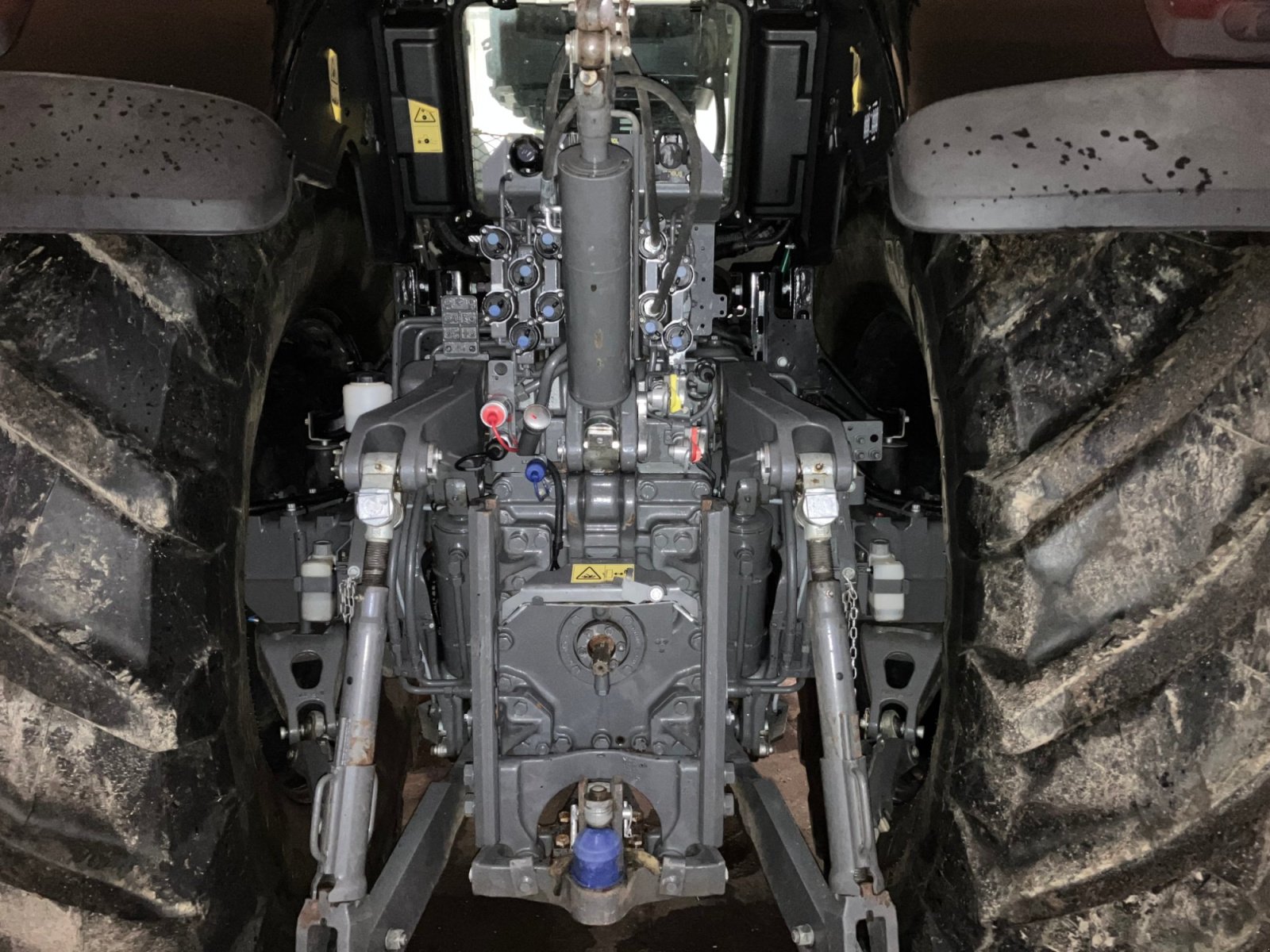 Traktor typu Massey Ferguson 8730 Dyna VT, Gebrauchtmaschine v Neuendettelsau (Obrázek 3)