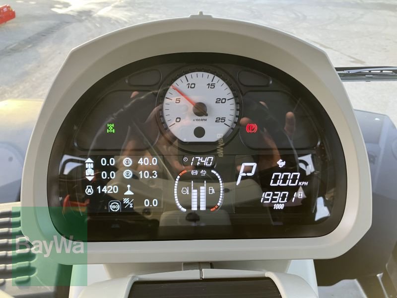 Traktor van het type Massey Ferguson 8730S DYNA-VT NEW EXCLUSIVE, Gebrauchtmaschine in Ansbach (Foto 20)