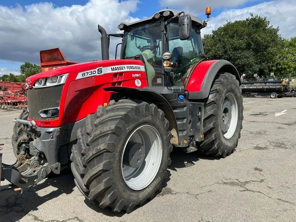 Traktor des Typs Massey Ferguson 8730S EXCLUSIVE, Gebrauchtmaschine in JOSSELIN (Bild 10)