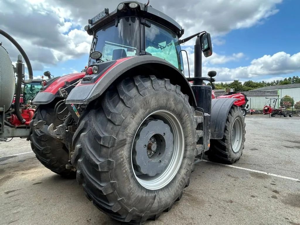 Traktor типа Massey Ferguson 8732S EXCLUSIVE, Gebrauchtmaschine в JOSSELIN (Фотография 5)