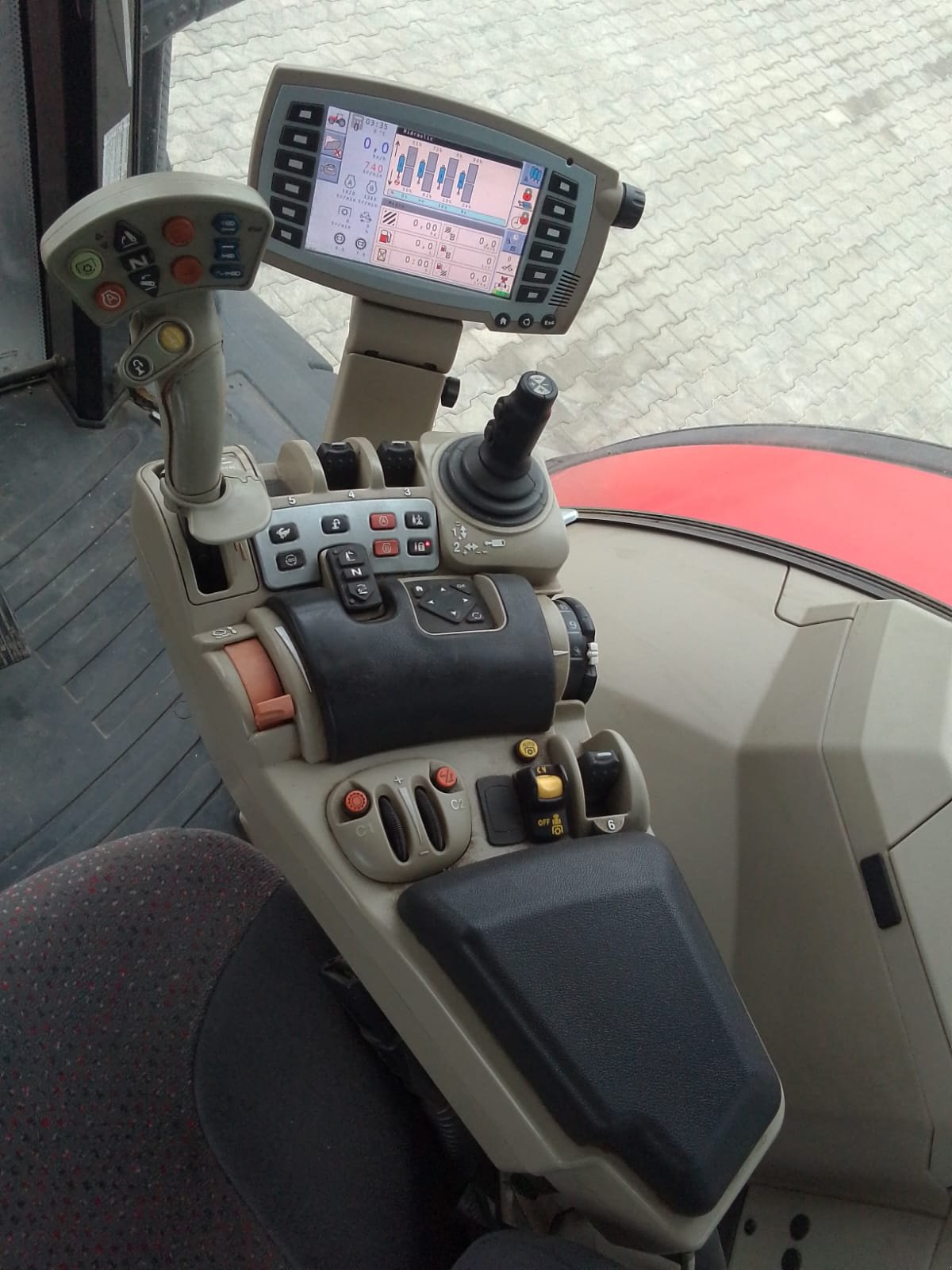 Traktor tipa Massey Ferguson 8735 DYNA VT, Gebrauchtmaschine u Orţişoara (Slika 6)