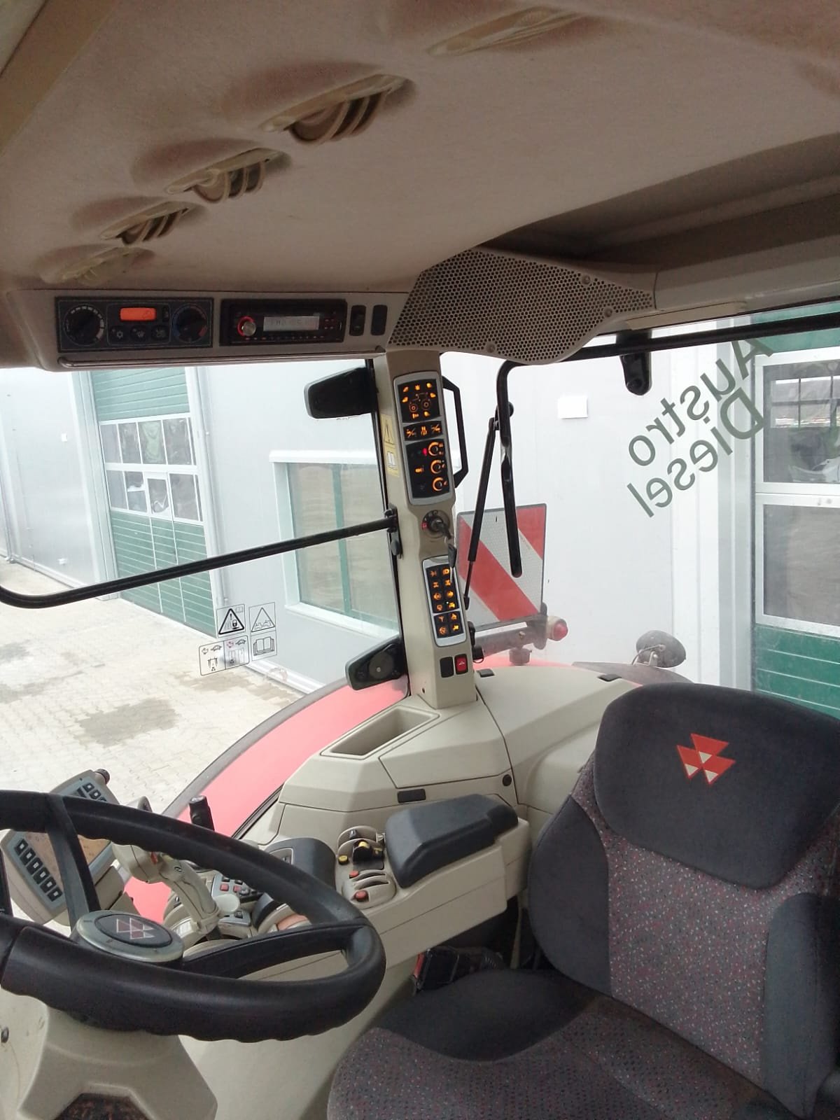 Traktor tipa Massey Ferguson 8735 DYNA VT, Gebrauchtmaschine u Orţişoara (Slika 7)