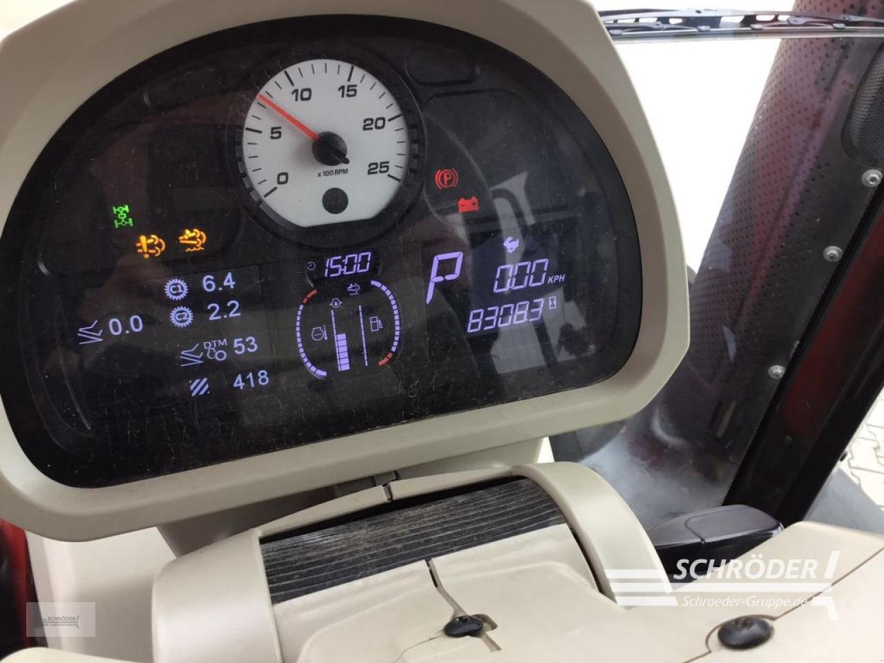 Traktor des Typs Massey Ferguson 8735 DYNA-VT, Gebrauchtmaschine in Wildeshausen (Bild 15)