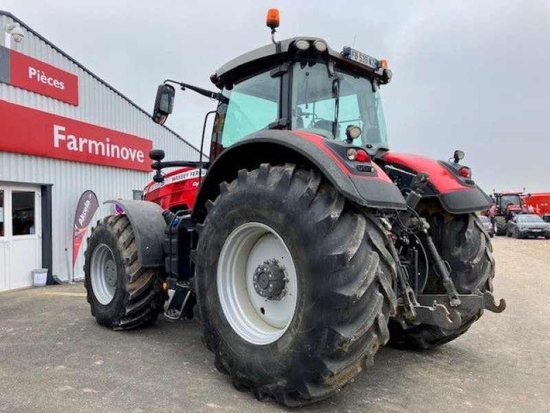 Traktor des Typs Massey Ferguson 8735S DVT EXCLUSIVE, Gebrauchtmaschine in POUSSAY (Bild 4)