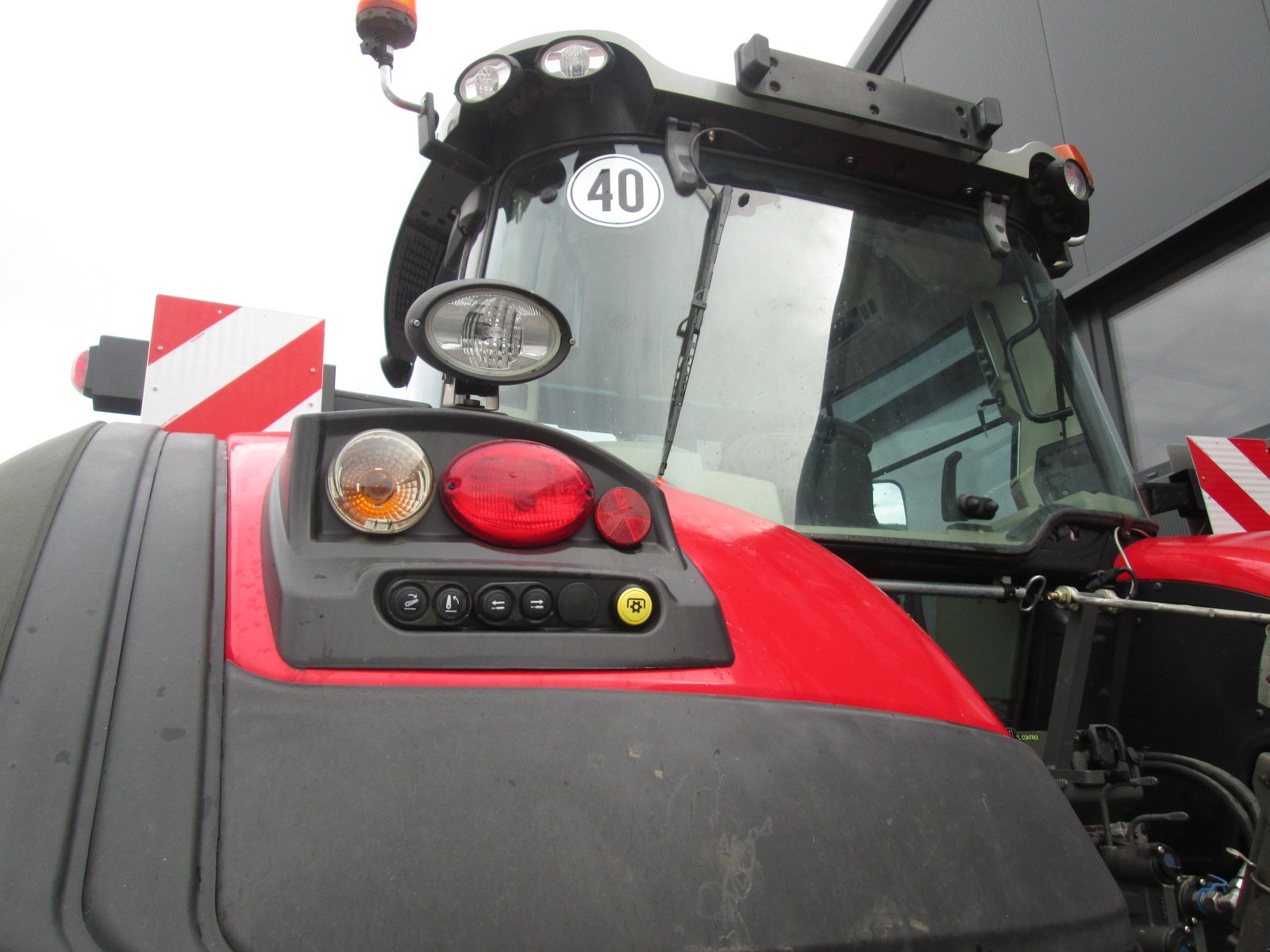 Traktor des Typs Massey Ferguson 8737 DynaVT, Gebrauchtmaschine in Wülfershausen an der Saale (Bild 16)