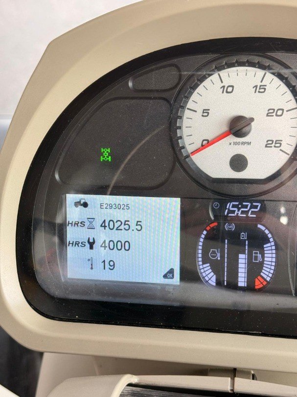 Traktor typu Massey Ferguson 8737, Gebrauchtmaschine v Henau (Obrázek 5)