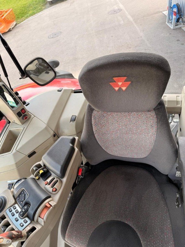 Traktor typu Massey Ferguson 8737, Gebrauchtmaschine v Henau (Obrázek 8)